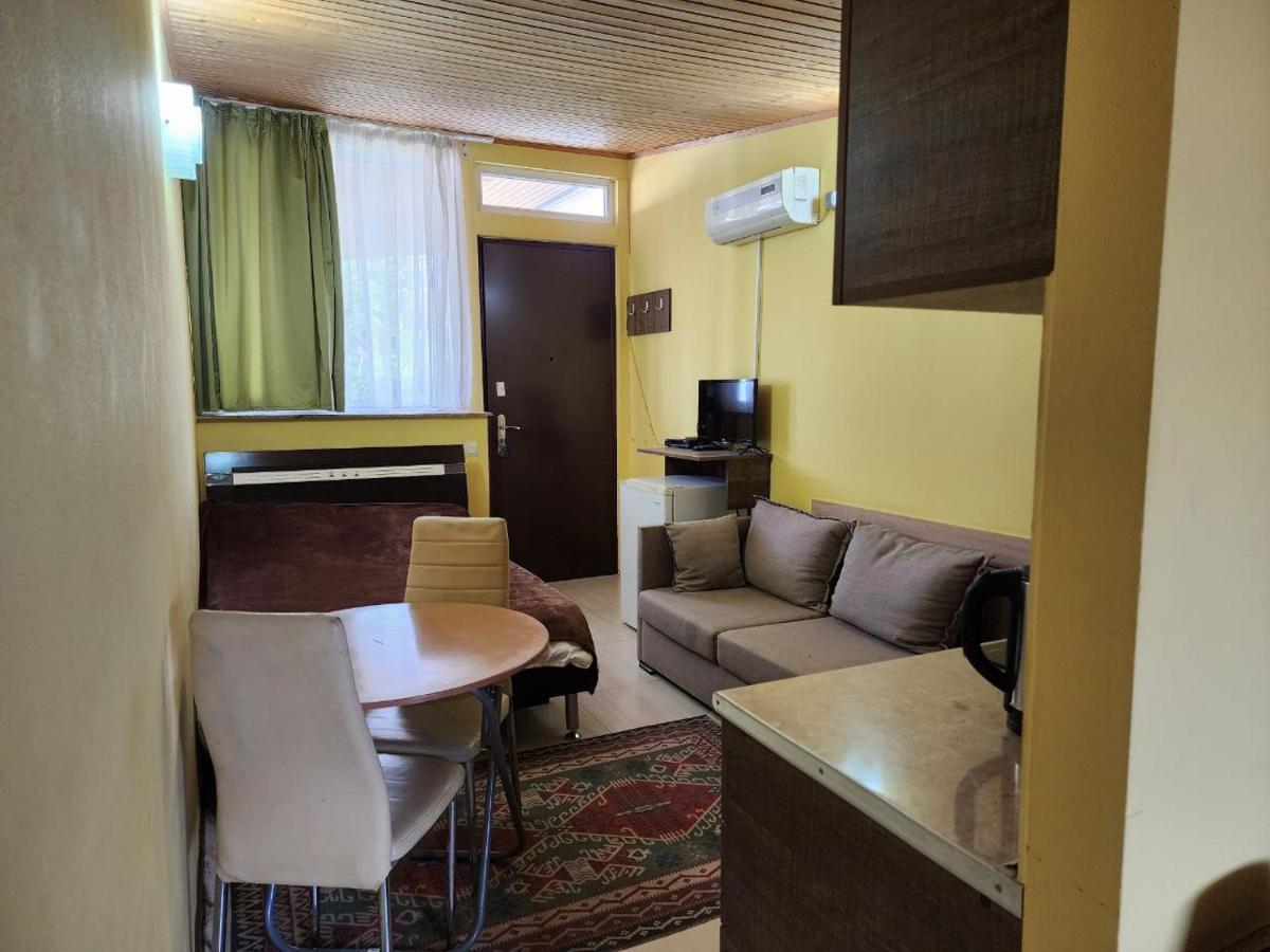 Apart-Hotel Gala In The Center Of Tbiliszi Kültér fotó